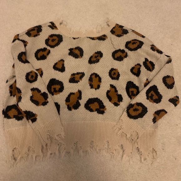 Cheetah Print Ripped Sweater - Picture 2 of 3